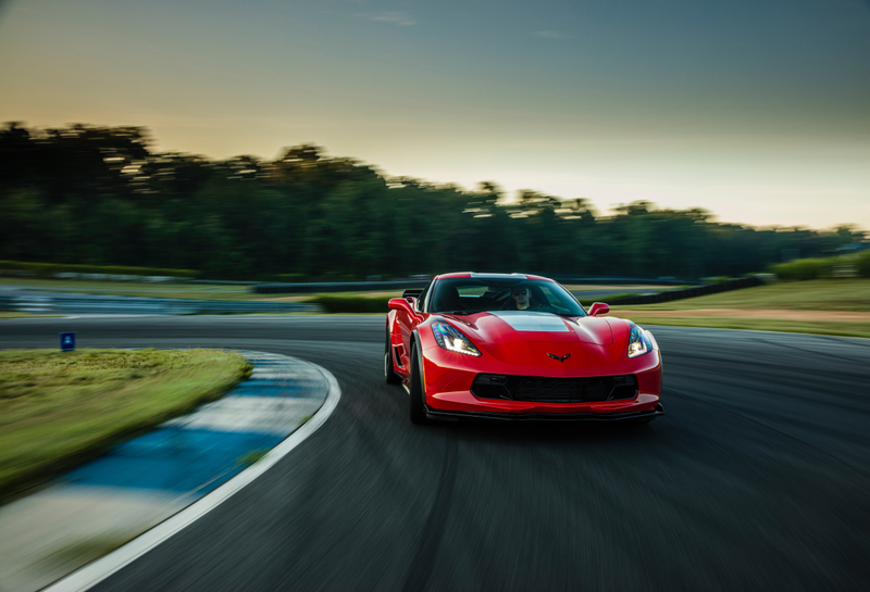 Illustration for article titled 2017 Corvette Grand Sport: Don’t Buy Any Other Corvette